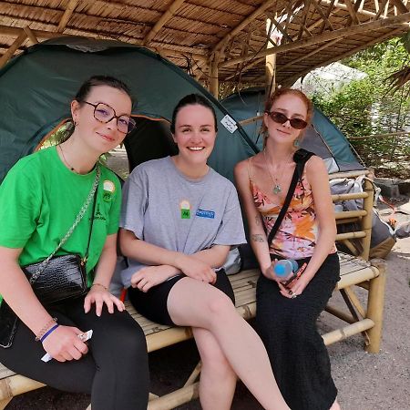 Ganja Gardens Camping Hotel Ban Nua Exterior foto